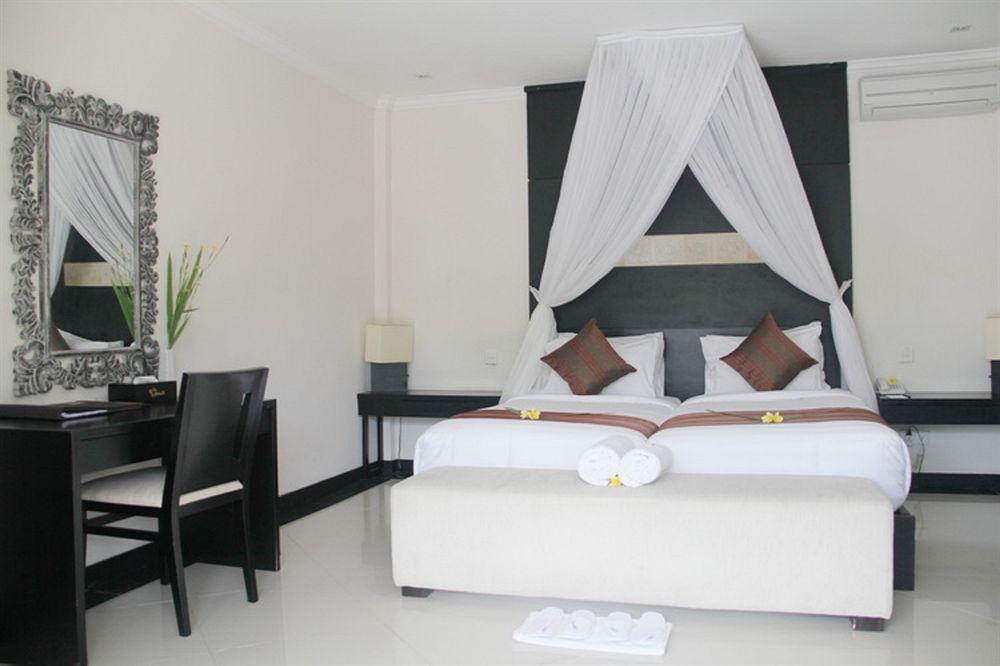 La Villais Kamojang Hotel Seminyak Екстер'єр фото