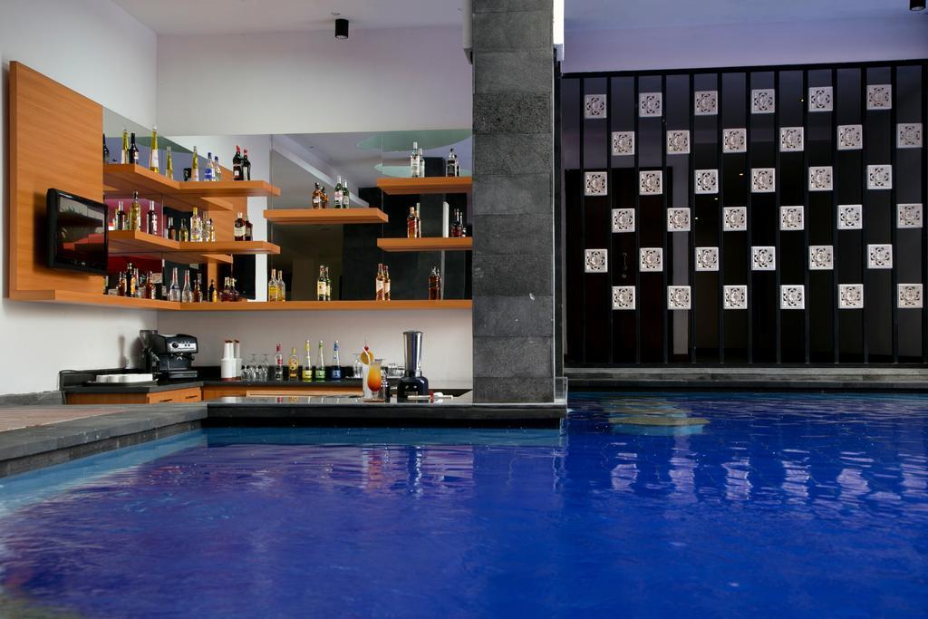 La Villais Kamojang Hotel Seminyak Екстер'єр фото