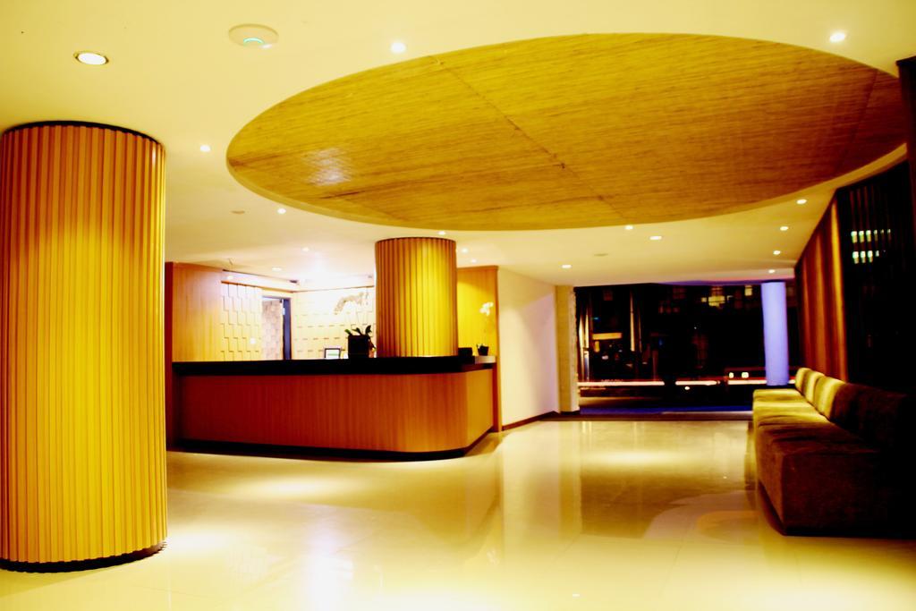 La Villais Kamojang Hotel Seminyak Екстер'єр фото