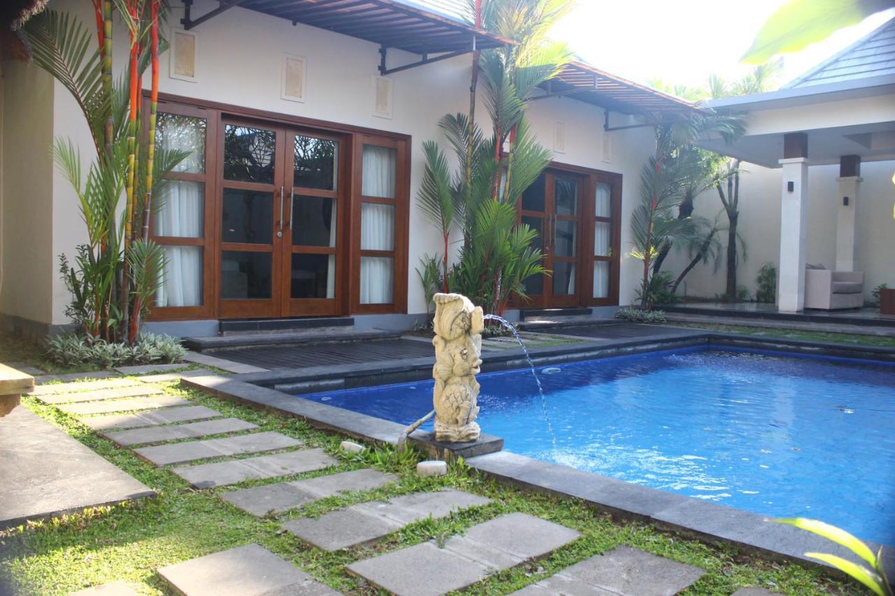 La Villais Kamojang Hotel Seminyak Екстер'єр фото